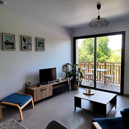 Location De Vacances A Andernos - Appartement 2 Chambres Dans Residence Neuve Exteriér fotografie